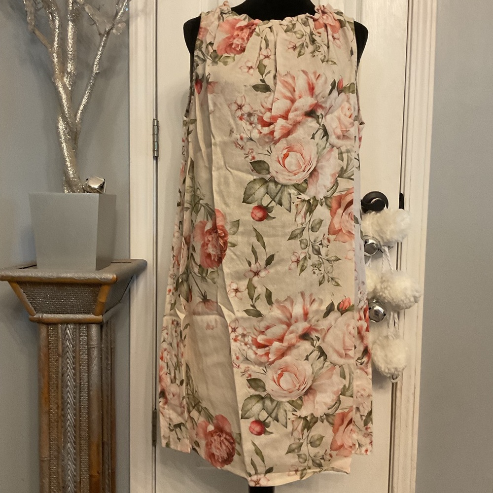 Bellambra Italian Linen Dress - Picture 3 of 6